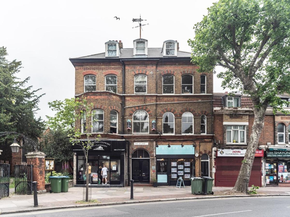Pass The Keys Rustic And Quirky Flat In Charming Charlton Village London Exterior photo